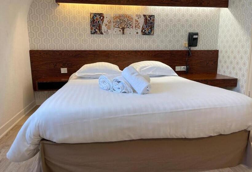Отель Le Relais De La Place