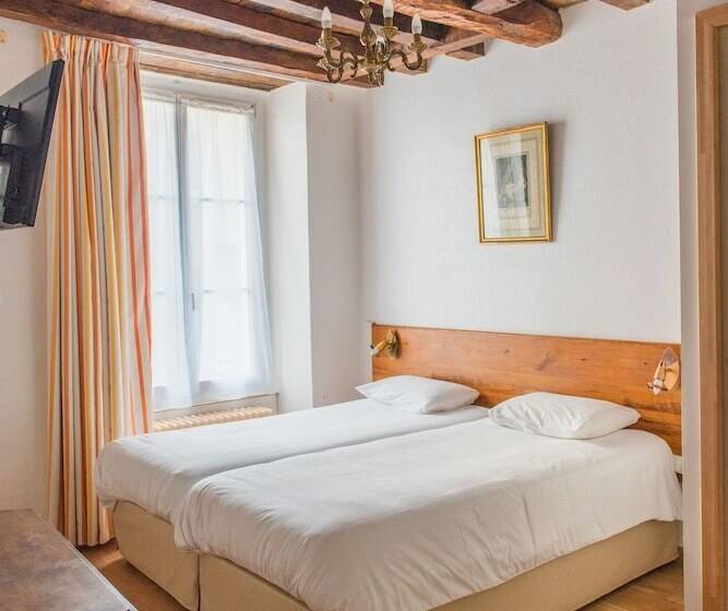 هتل Le Relais Des Templiers