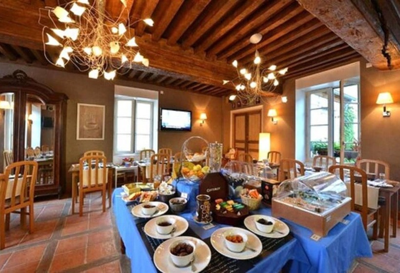 هتل Relais De La Cote D Or