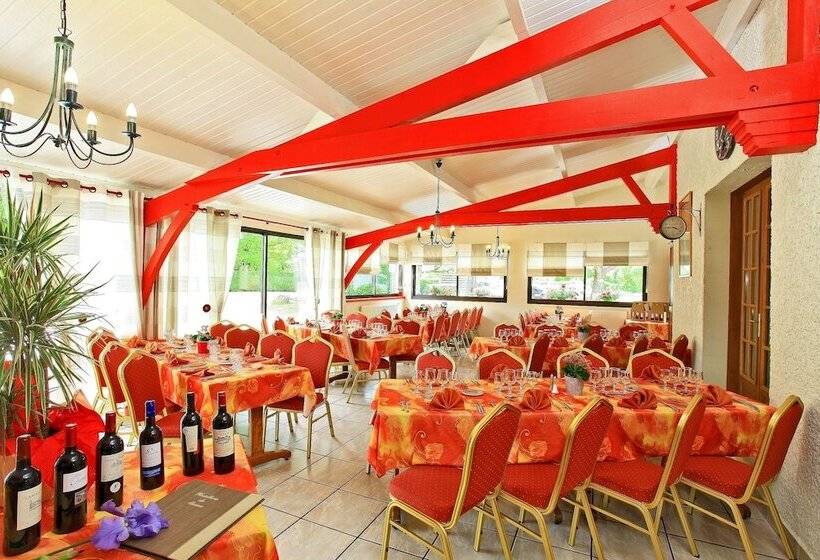 ホテル Hostellerie Du Causse