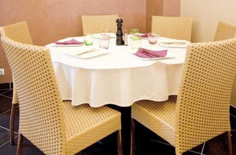 هتل Logis Hôtel Restaurant L Europe