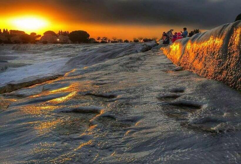 هتل Pamukkale