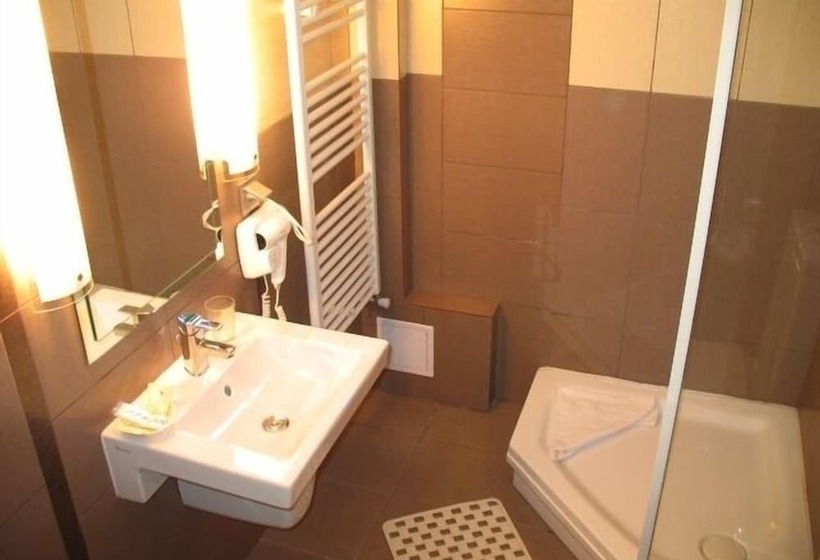 Fotos del hotel Premier:  30