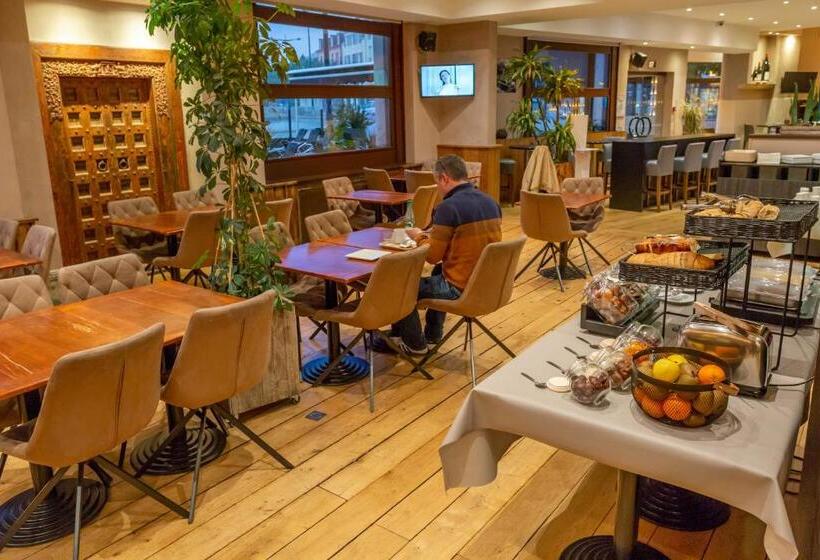 ホテル The Originals Access, Hôtel Bourges Gare