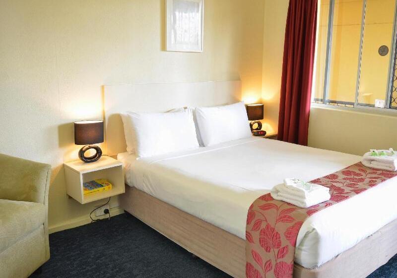 International Lodge Motel