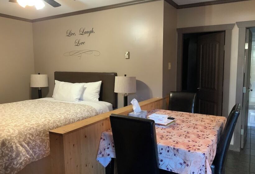 Riverside Motel