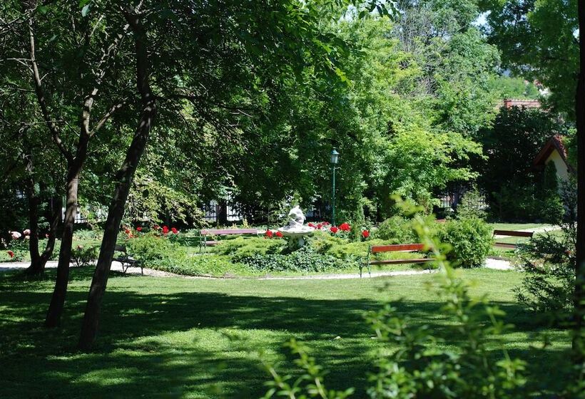 Fried Kastély Hotel Simontornya