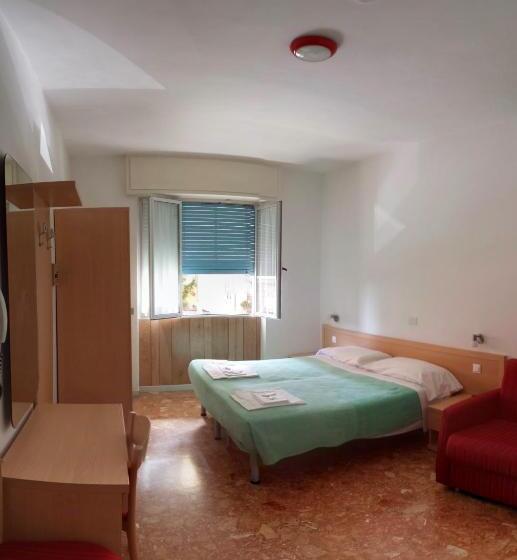 هتل Albergo Anita