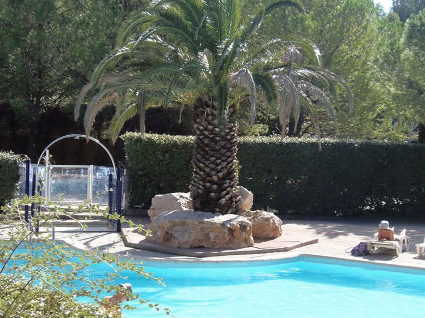 فندق Arcadius