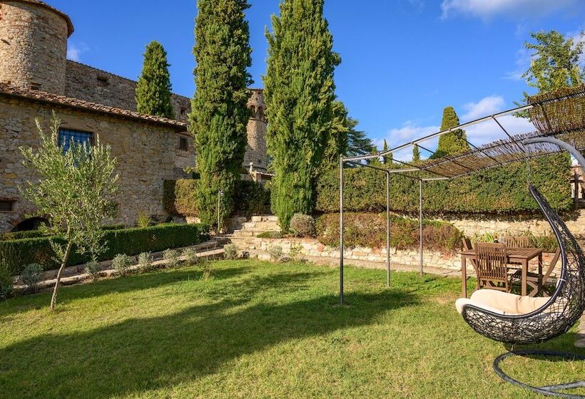فندق Castello Di Meleto