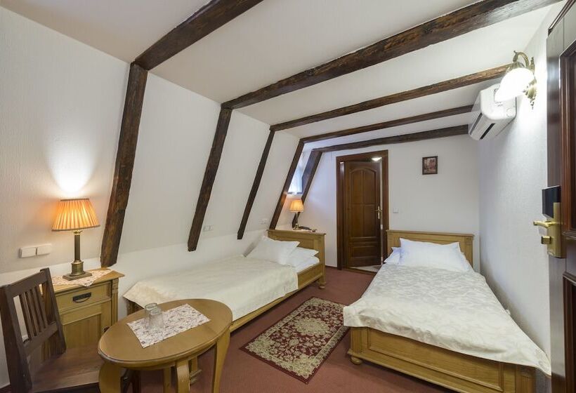 Fotos del hotel Cerny Slon:  22
