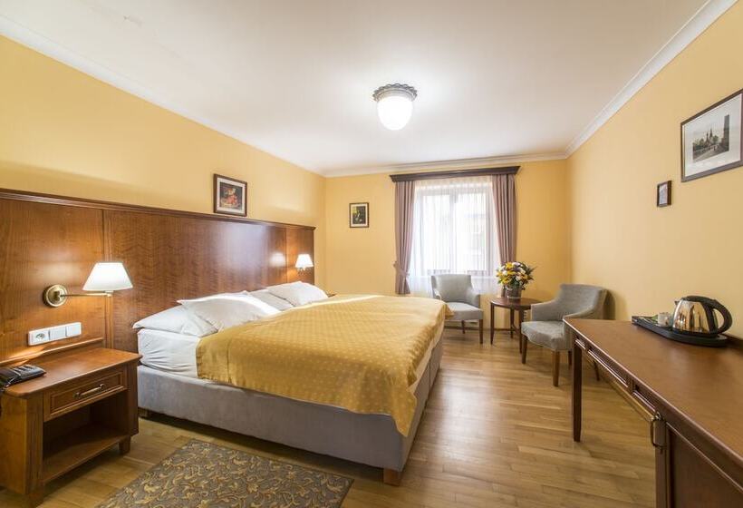 Fotos del hotel Cerny Slon:  5