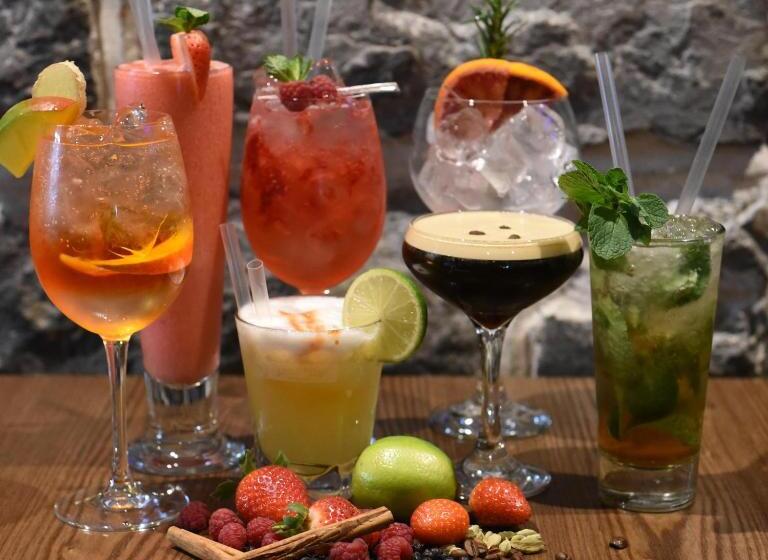 هتل The Coach House
