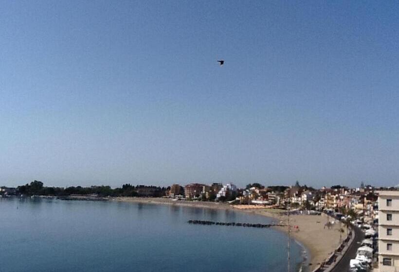 هتل Costa Azzurra