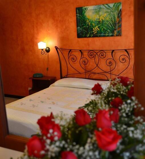 هتل Costa Azzurra