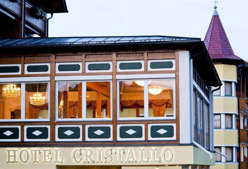 هتل Cristallo