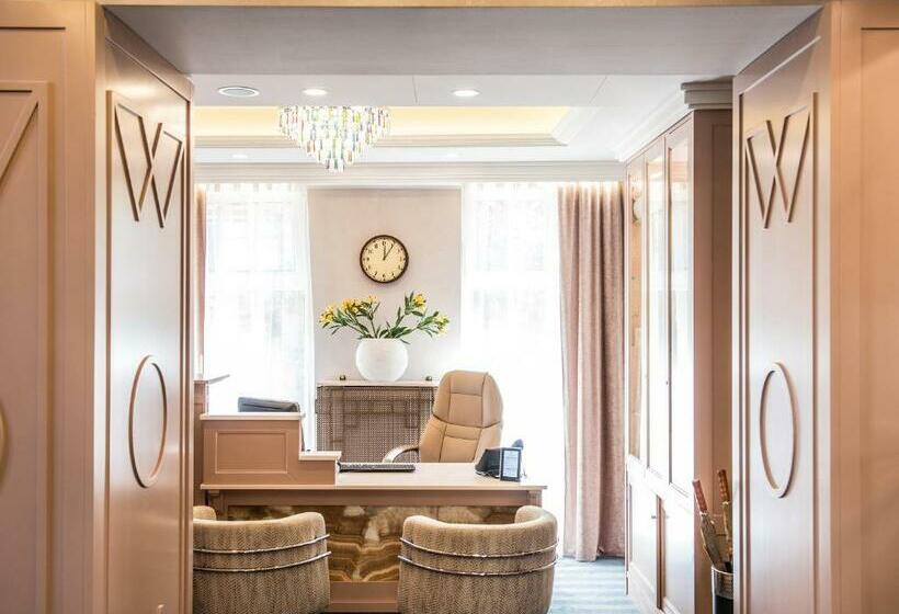 Ea Hotel Mozart