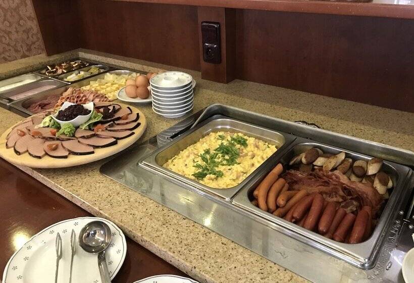 ホテル Komorni Hurka