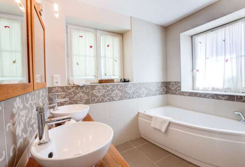 فندق La Ramade   Teritoria