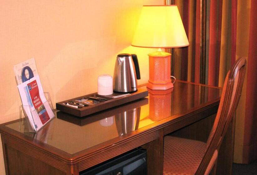 호텔 Le Grand Monarque