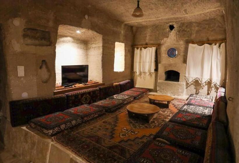 هتل Peri Cave