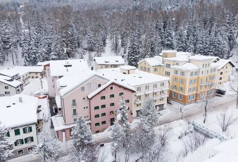 ホテル Post Sils Maria