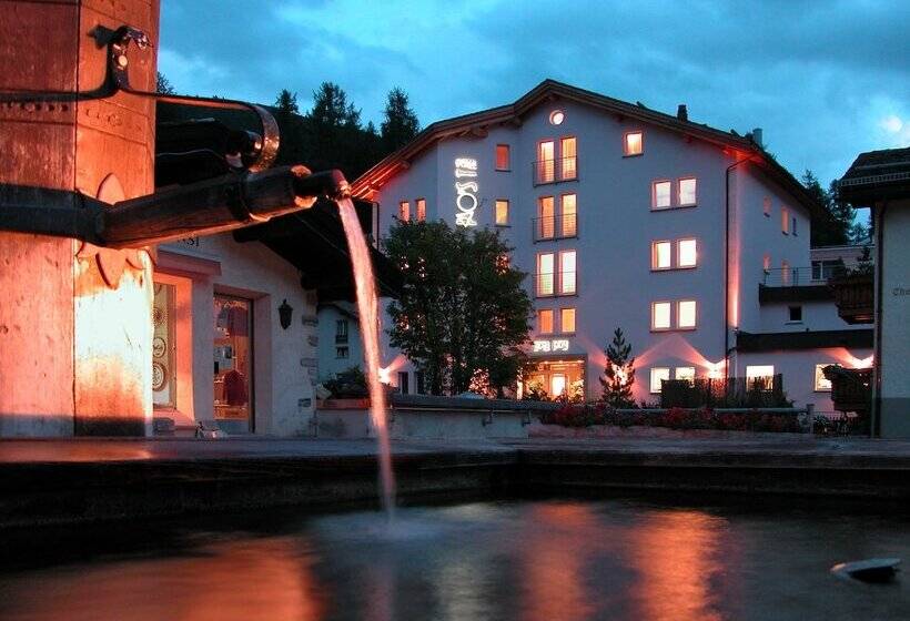 ホテル Post Sils Maria