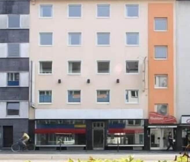 هتل Rheinland