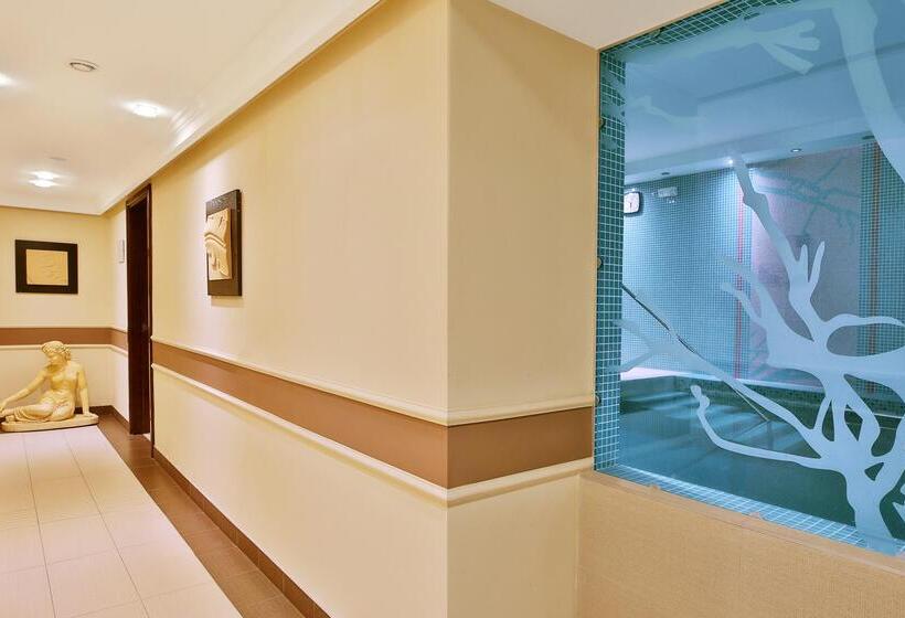 هتل Sun Palace Wellness