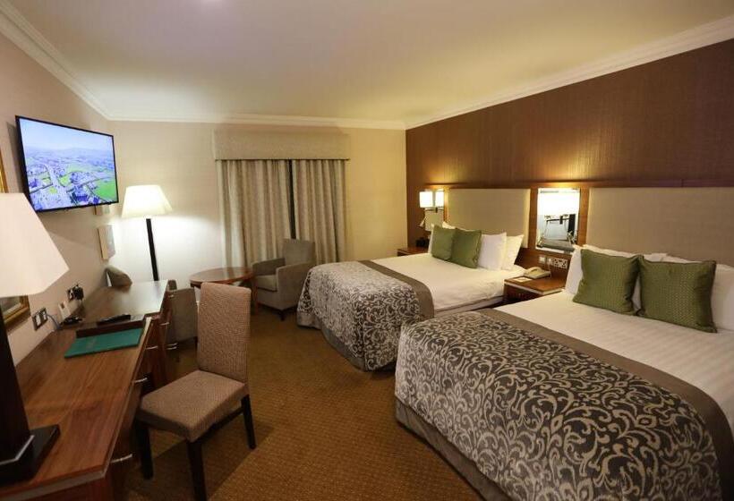 هتل Vaughan Lodge