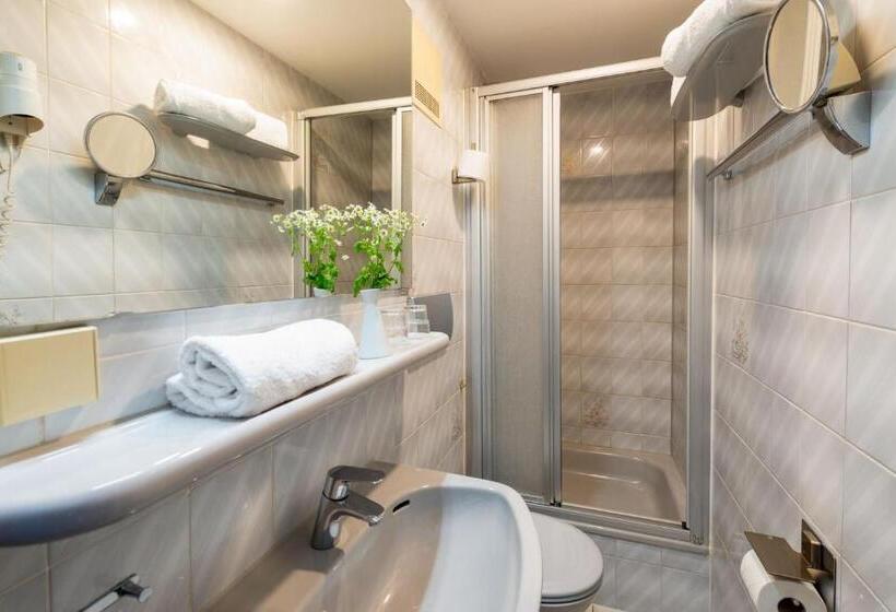 Fotos del hotel W22 Hotel Am Kurfürstendamm:  23