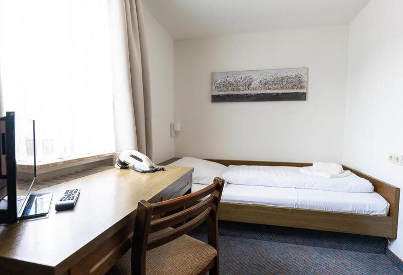 ホテル Zum Goldenen Fässchen