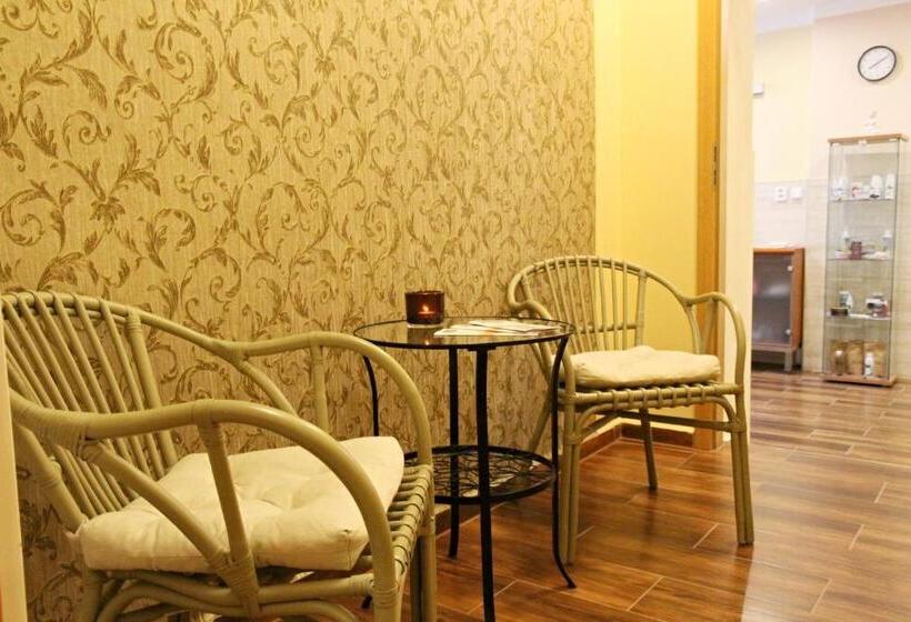 اقامتگاه Wellness Hotel La Passionaria