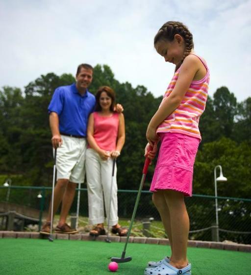 Rumbling Bald Resort