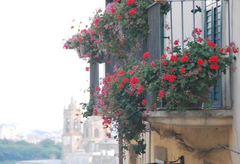 تختخواب و صبحانه Casa Tipica Siciliana Patronale Home Bedandbreakfast Tremetrisoprailcielo Camere Con Vista, Colazion