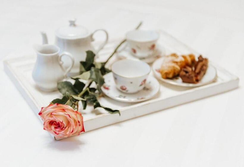 בית מלון כפרי Aganoor