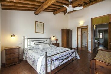 هتل Agriturismo Amina