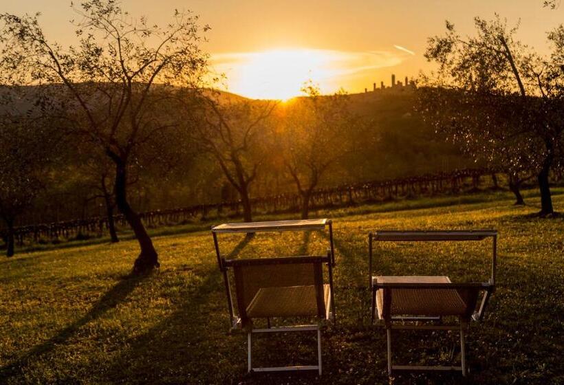 فندق Agriturismo Il Segreto Di Pietrafitta