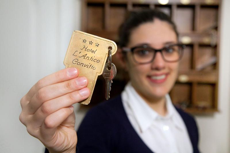 هتل Albergo L Antico Convitto