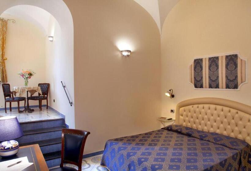 هتل Albergo L Antico Convitto