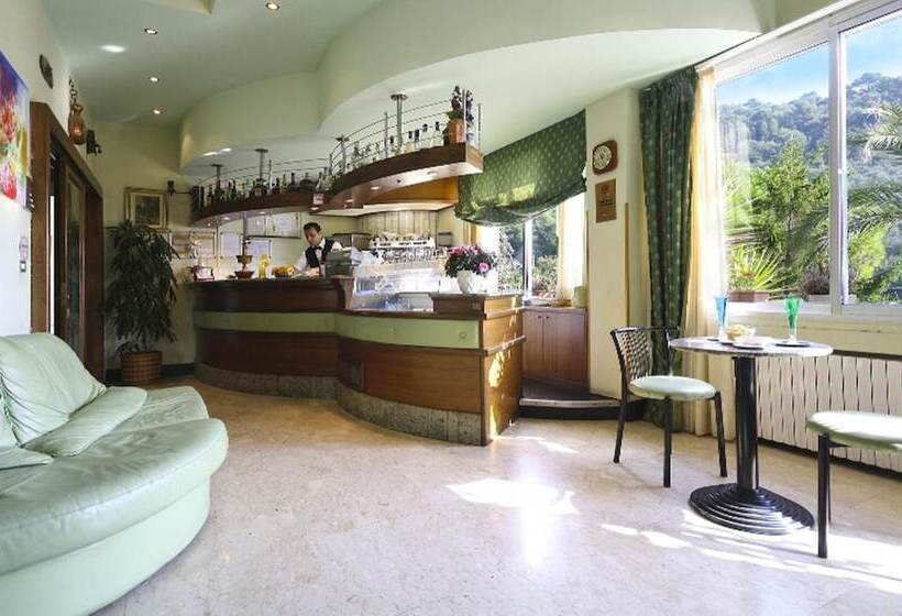 هتل Albergo Ristorante San Matteo