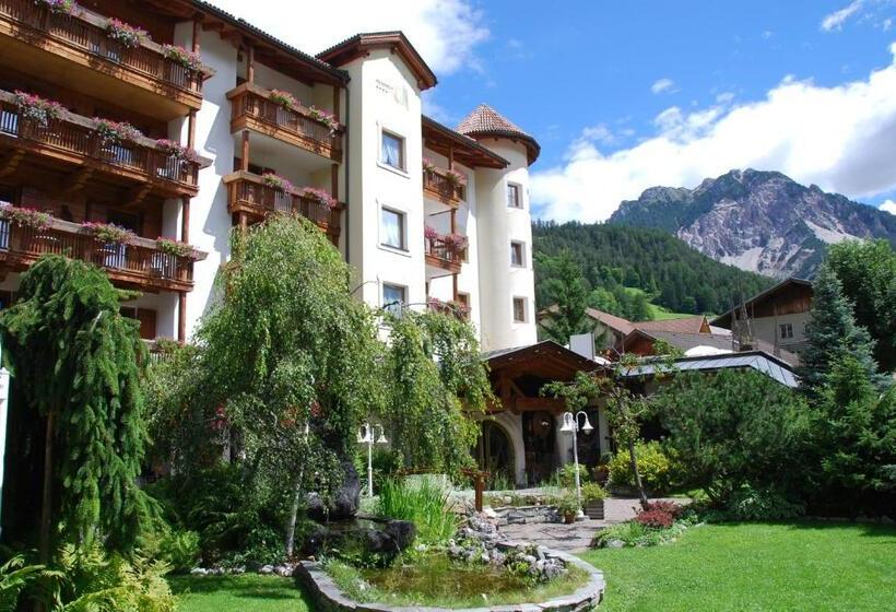 Almhof Hotel Call