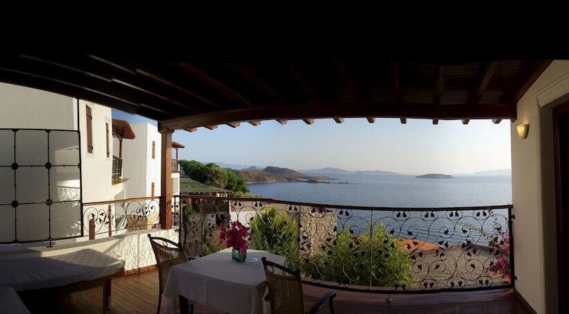 هتل Arion Resort