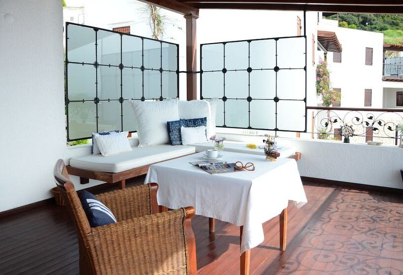 هتل Arion Resort