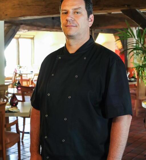 호텔 Auberge Du Cheval Blanc   Teritoria