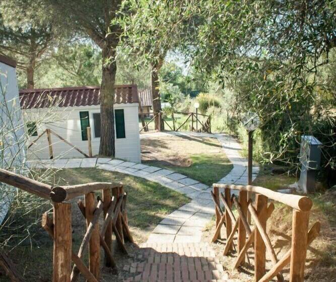 هتل Cerquestra Camping Village