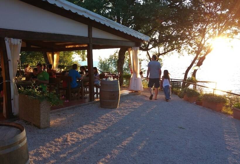 هتل Cerquestra Camping Village