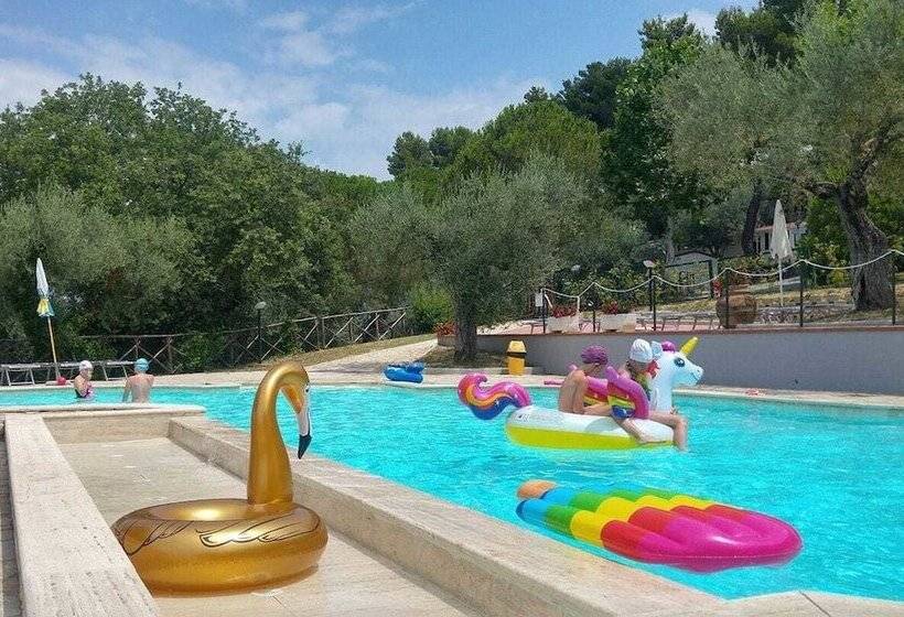 هتل Cerquestra Camping Village