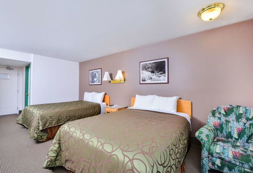 酒店 Canadas Best Value Inn Valemount