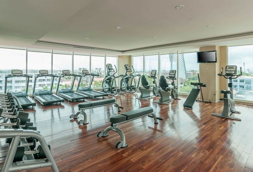 Claro Makassar Hotel & Convention